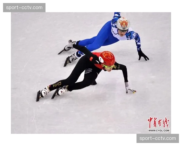 短道赛场裁判判罚引发讨论 教练需指导选手适应规则尺度 短道赛场裁判判罚引发讨论 教练需指导选手适应规则尺度